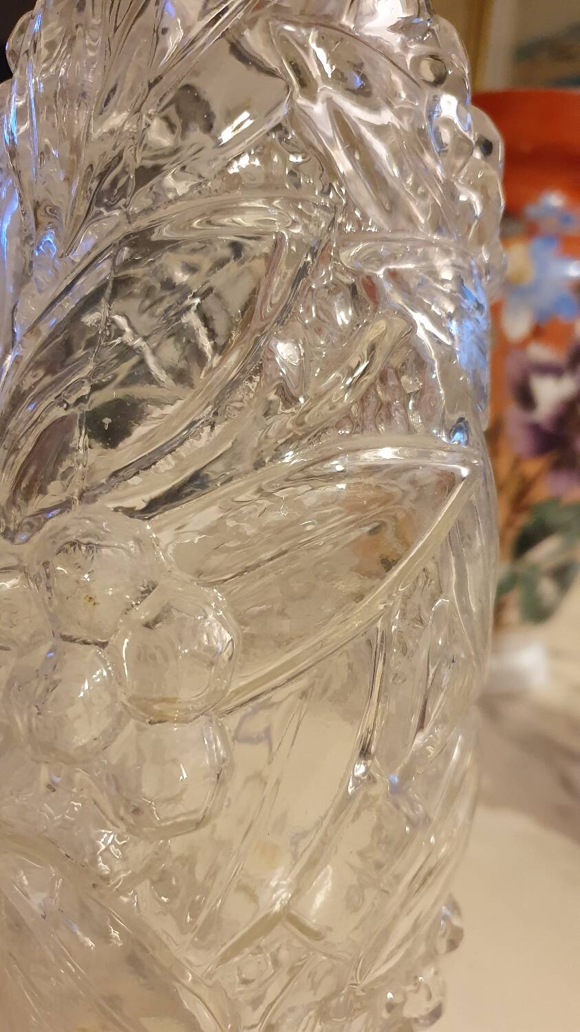 Molded crystal vase