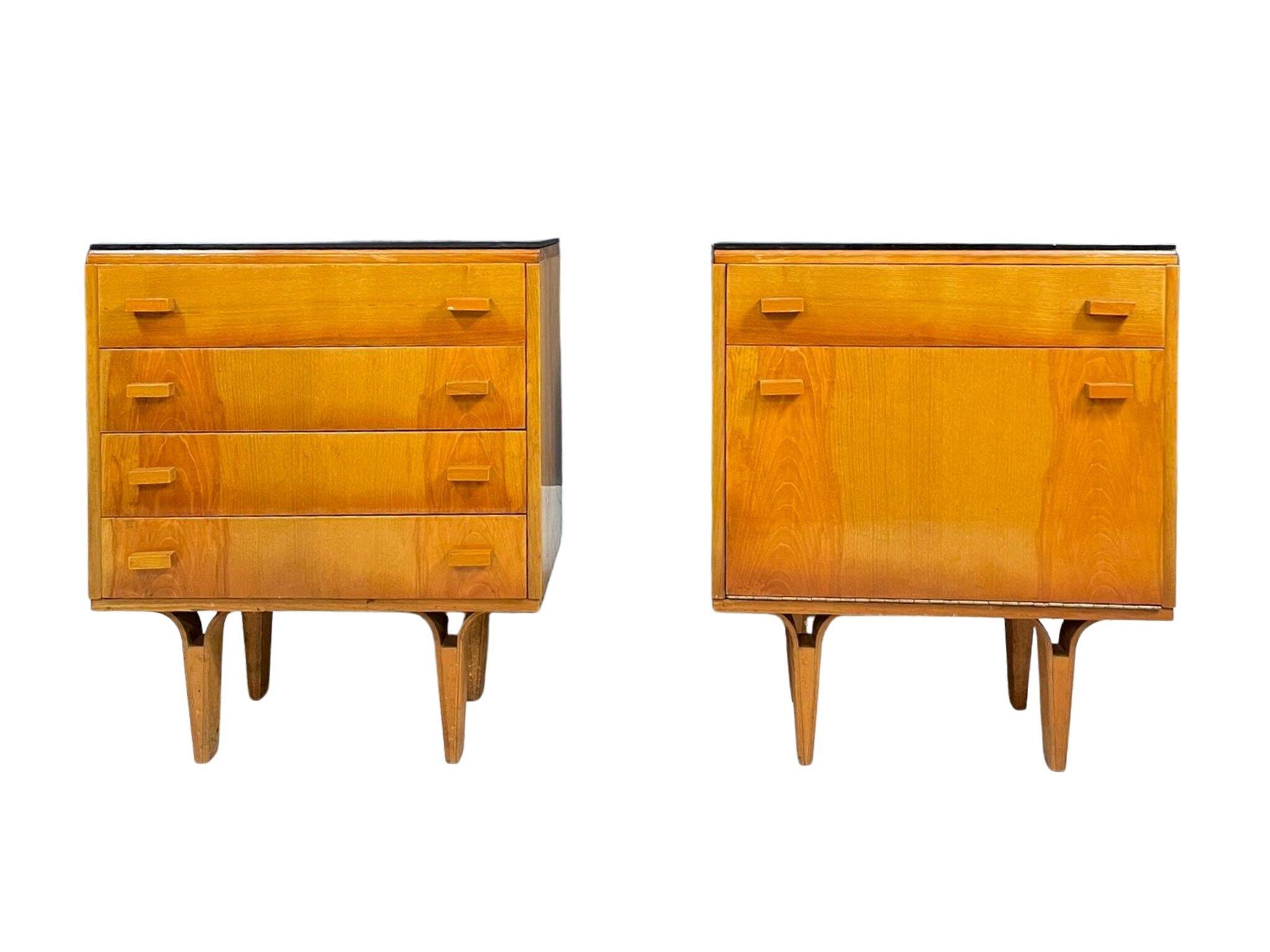 Tables de nuit vintage par Nový Domov, Tchécoslovaquie, 1970 - Set de 2