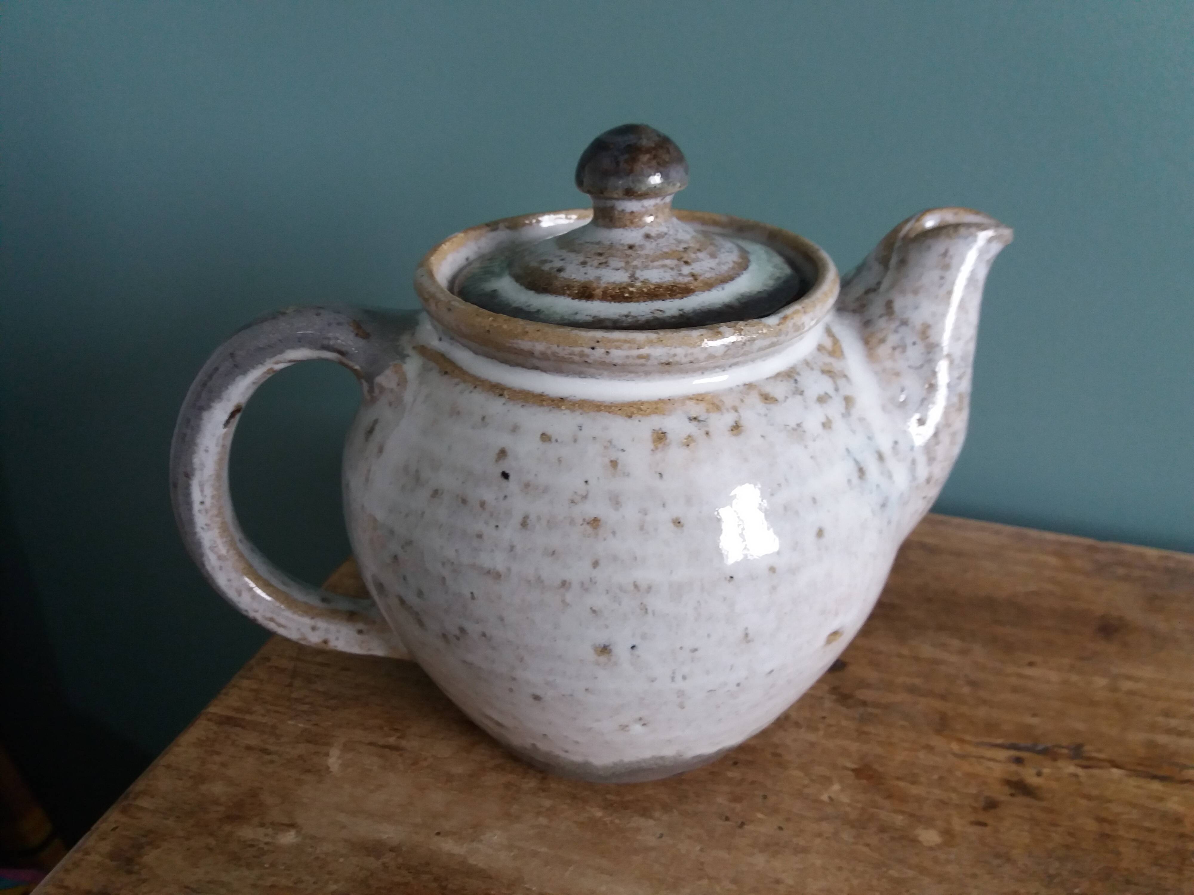 Stoneware coffee and teapot, Black Valley Pottery