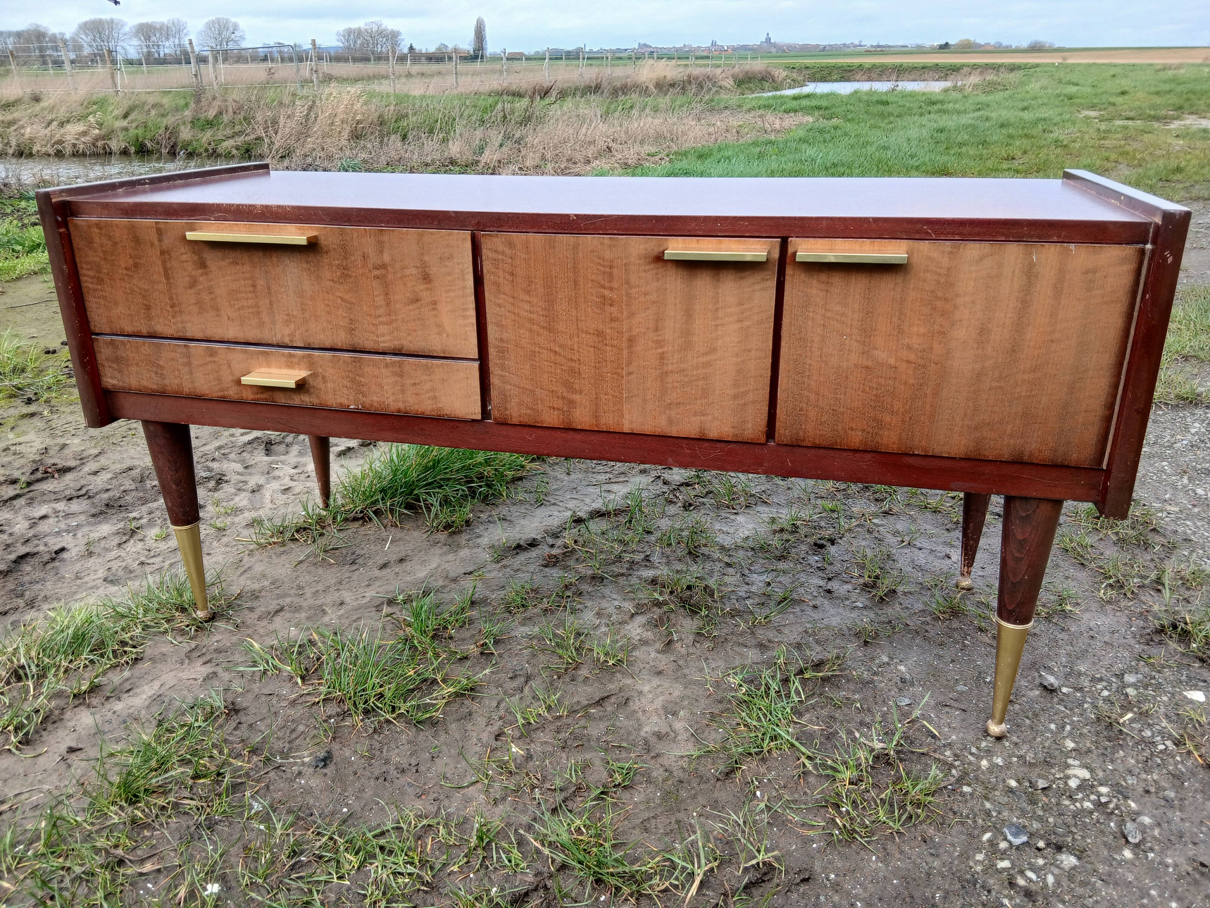 Scandinavian enfilade style