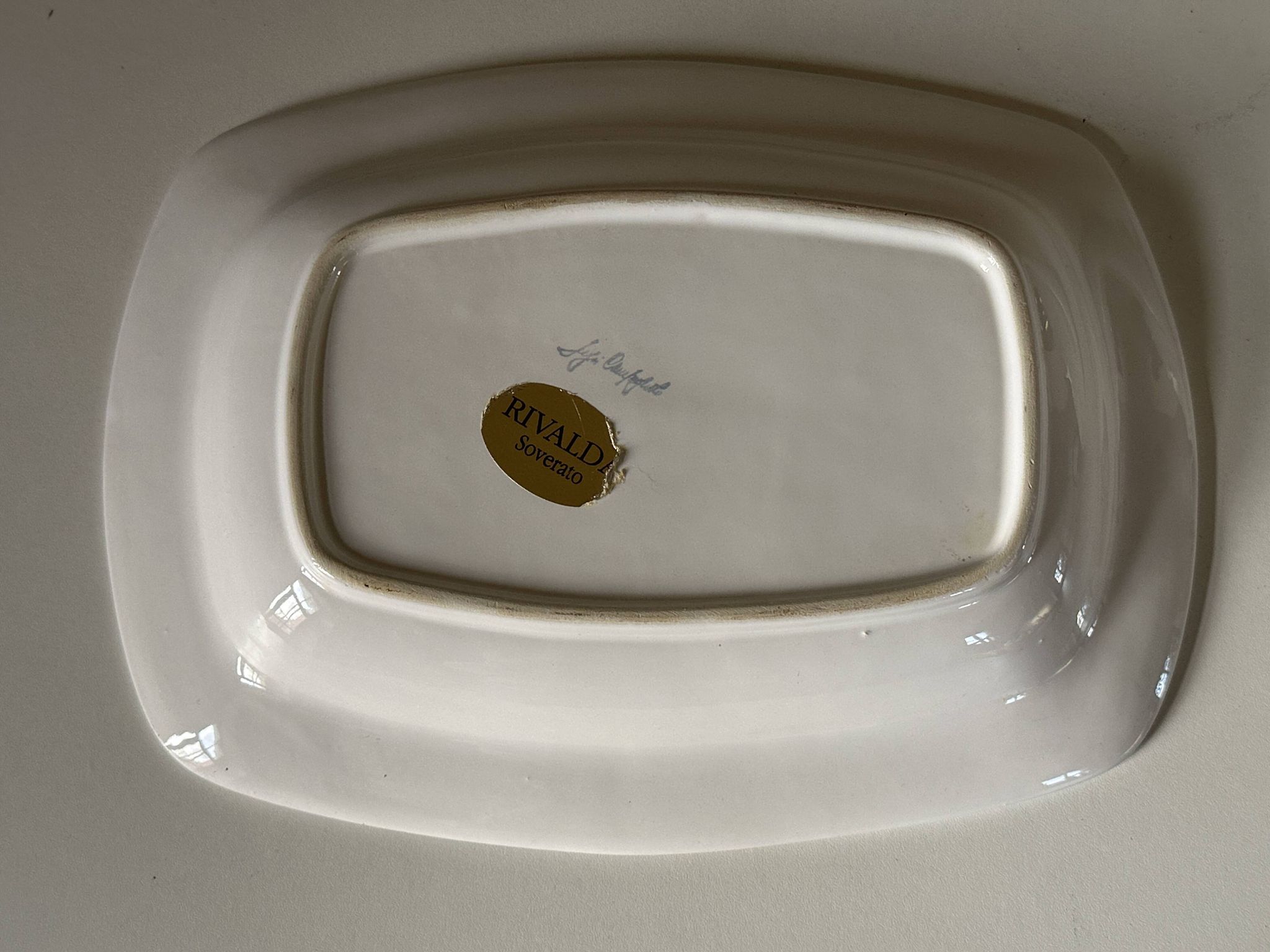 Vintage signed fish dish from the 60s and 70s