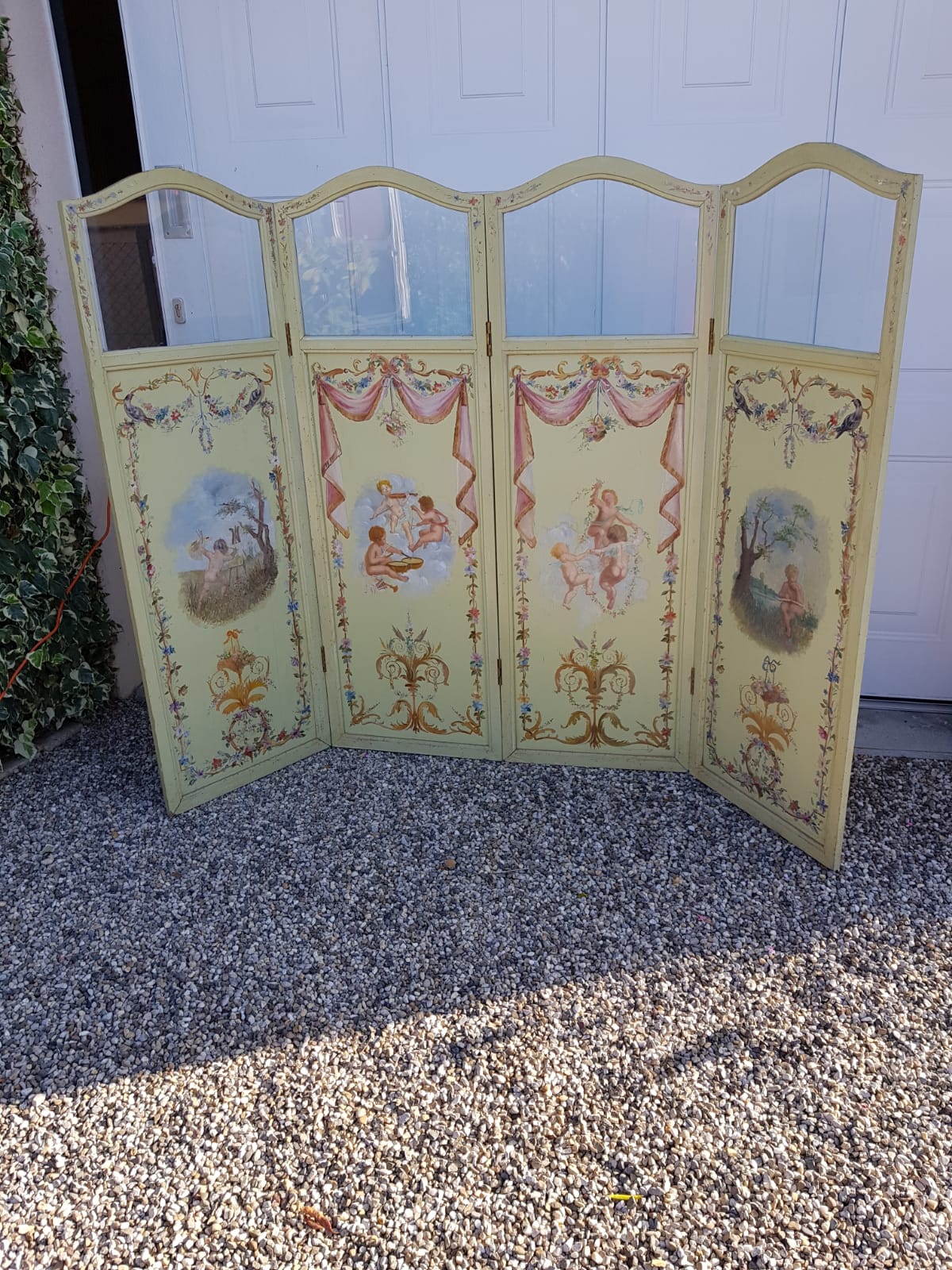 Patterned screen painted 1940/1950