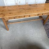 Table en bois avec 3 tiroirs