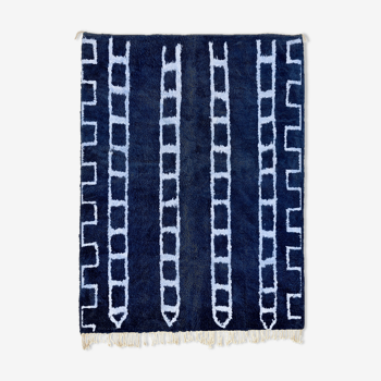 Modern Moroccan carpet blue