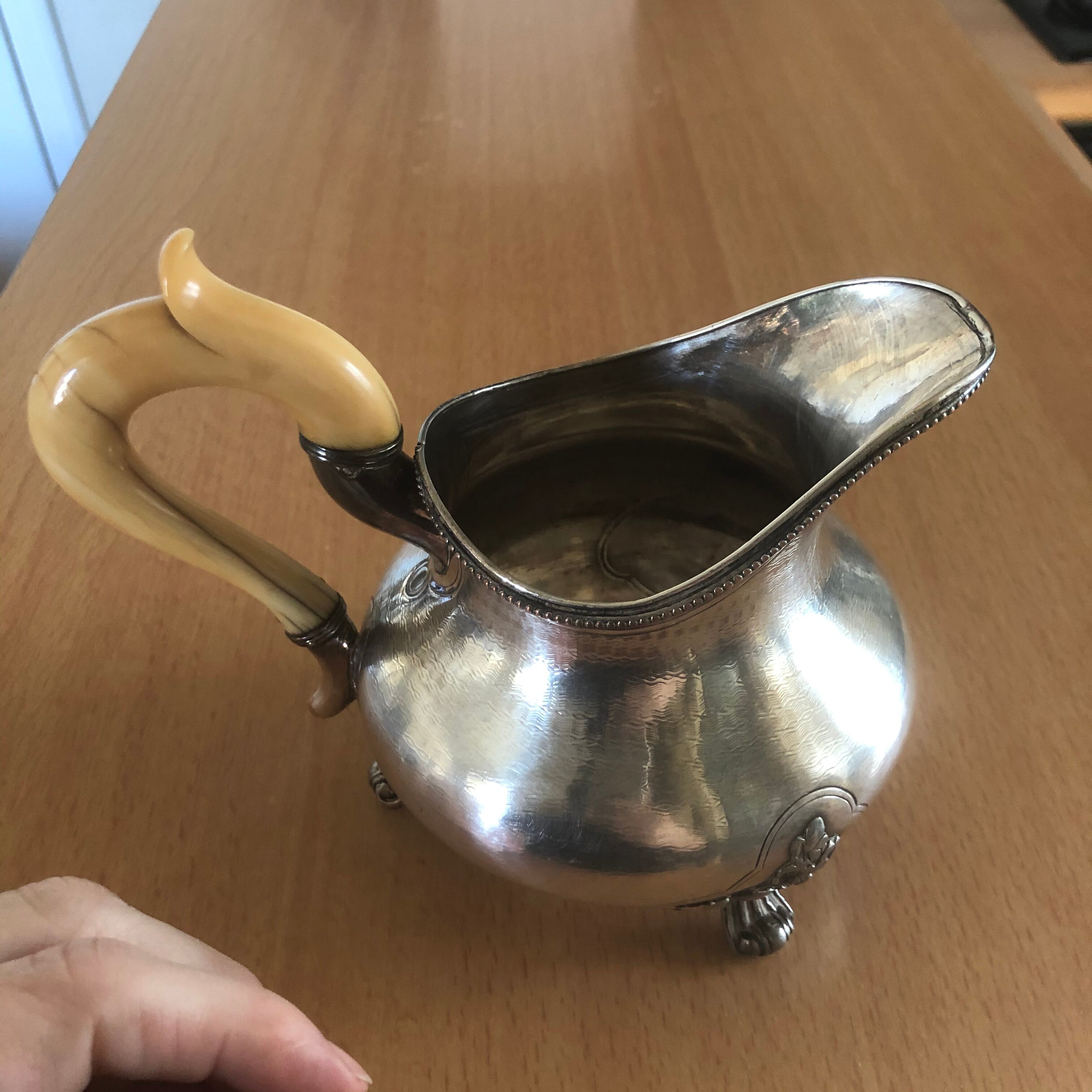 Silver metal milk pot