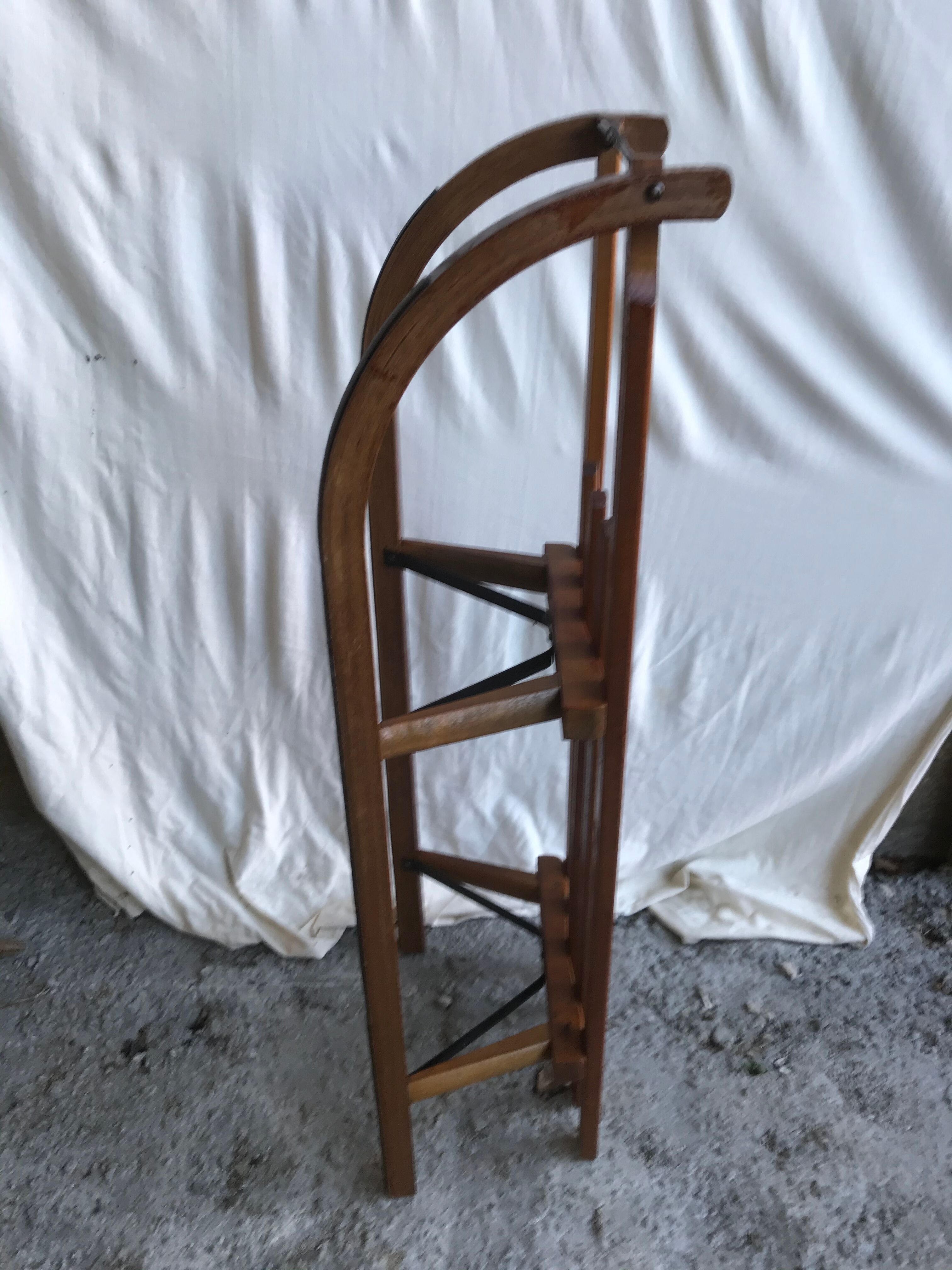 Former davos germina wood sledge