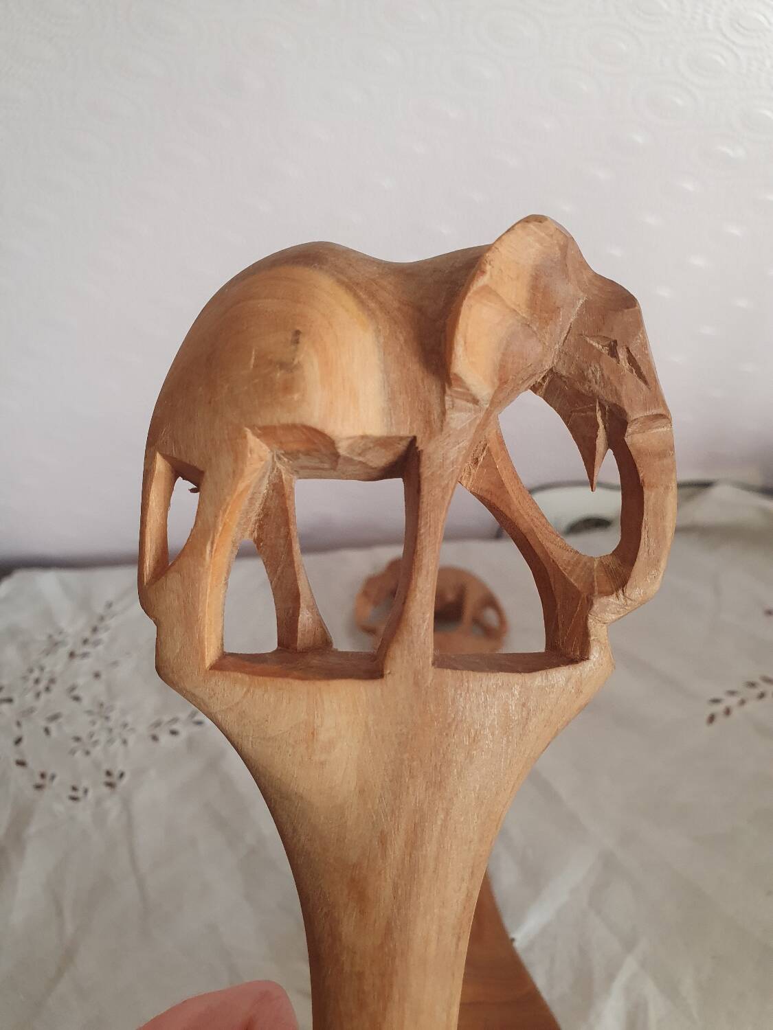 Couverts de service n bois sculpté art populaire vintage