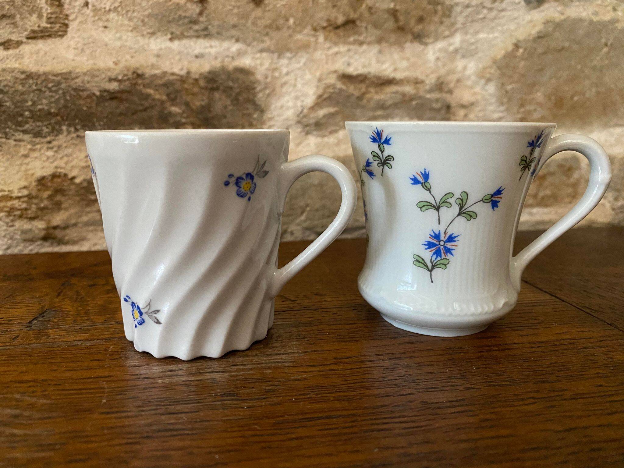 Set of 2 Istanbul and LImoges porcelain cups decorated with small blue flowers