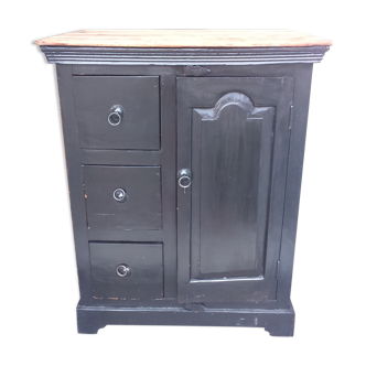 Commode