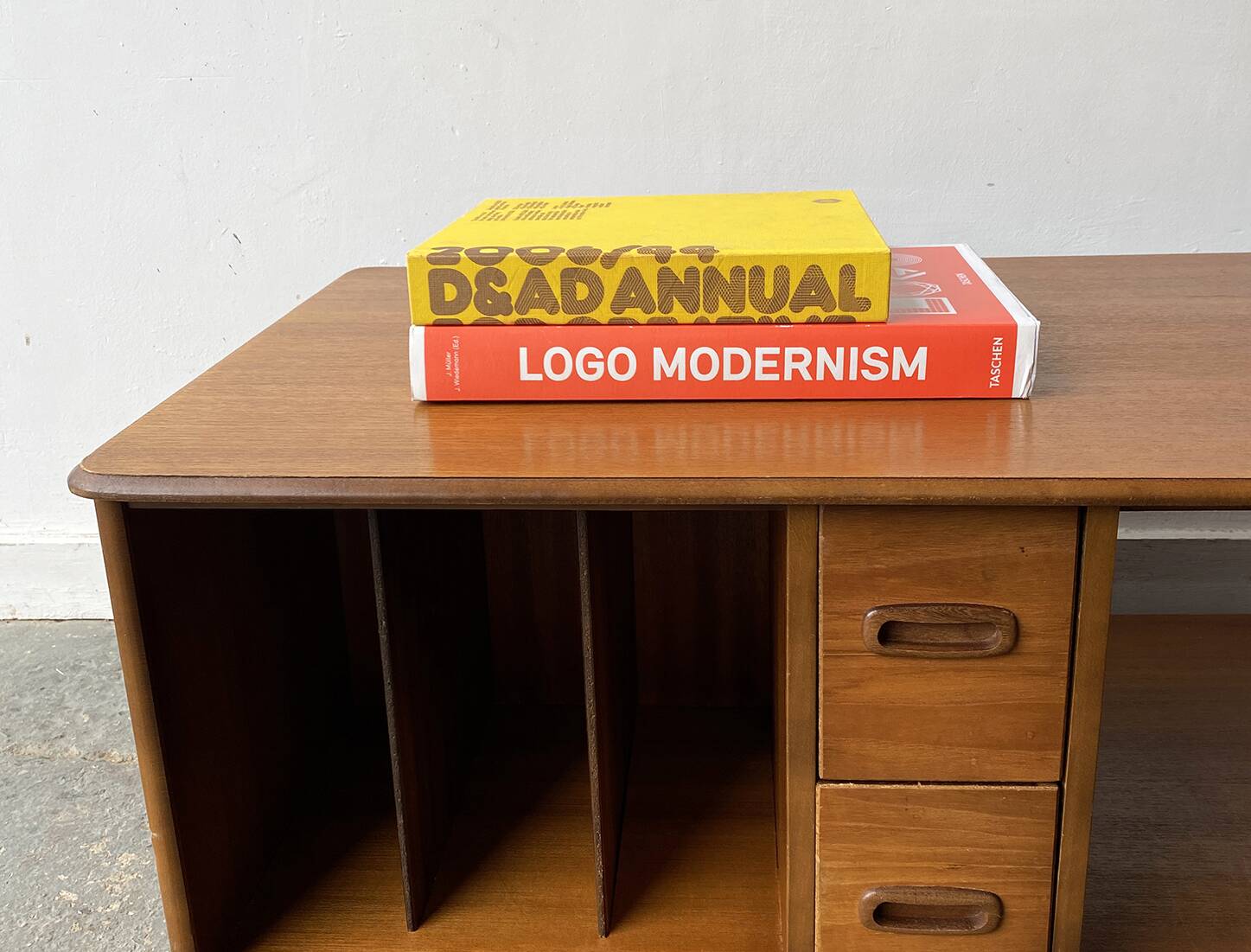 1960/70s Mid-century teak media Unit / TV stand / low cabinet by Meredrew