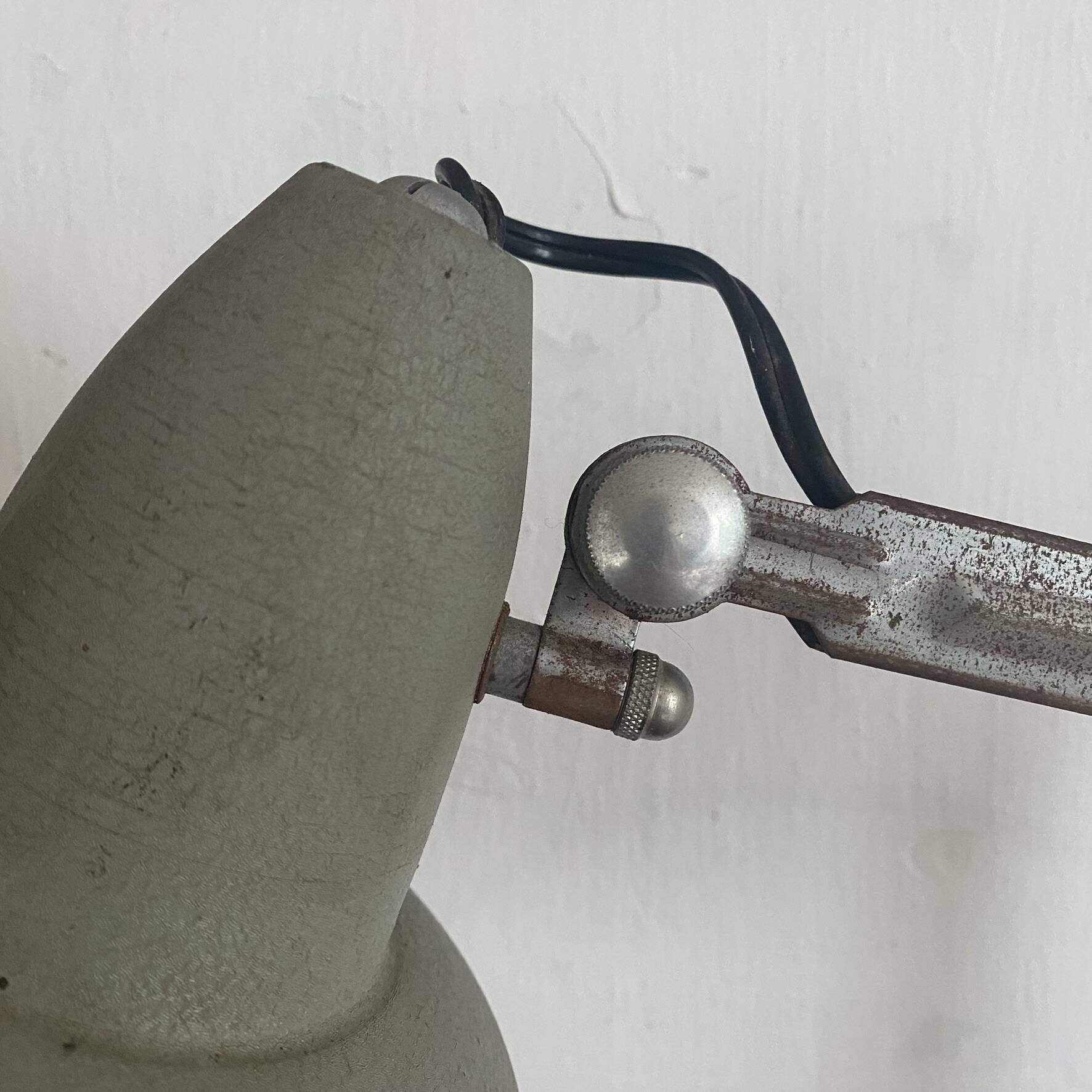 Lampe d'atelier Superchrome à étau , lampe industrielle 2 bras