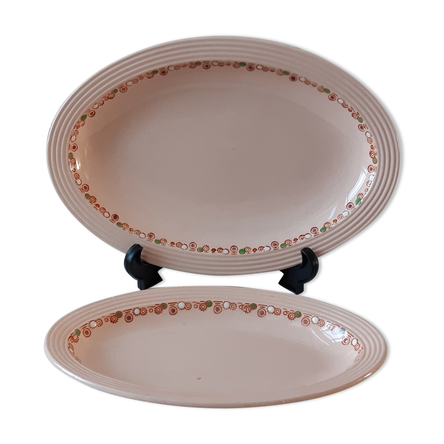 Duo of small oval dishes Longwy model Betty