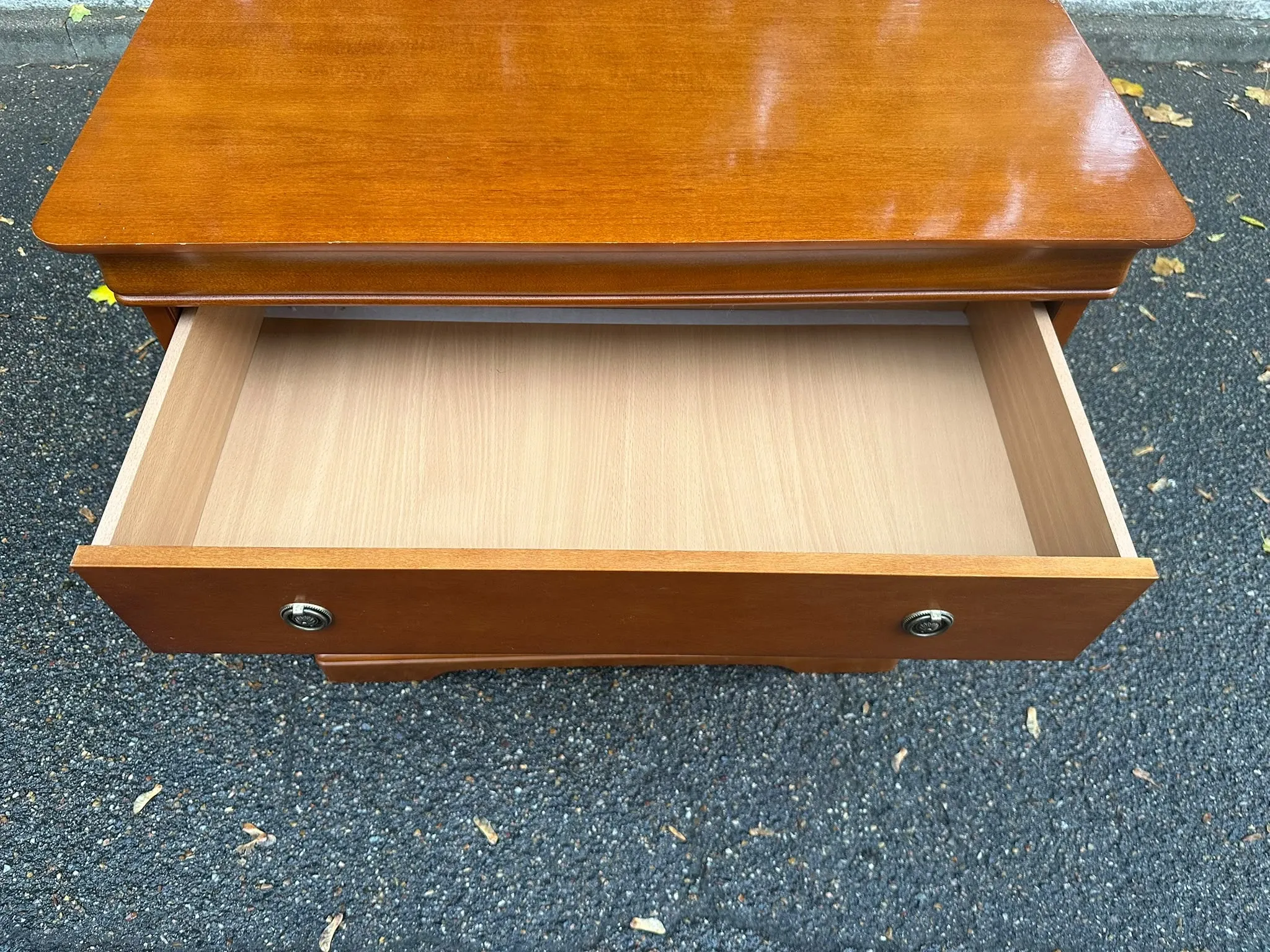 Chest of drawers with 4 drawers in Louis Philippe style, stained cherry wood, 1980.