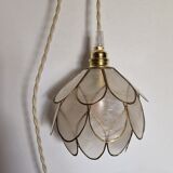 Mother-of-pearl flower in portable lamp or suspension