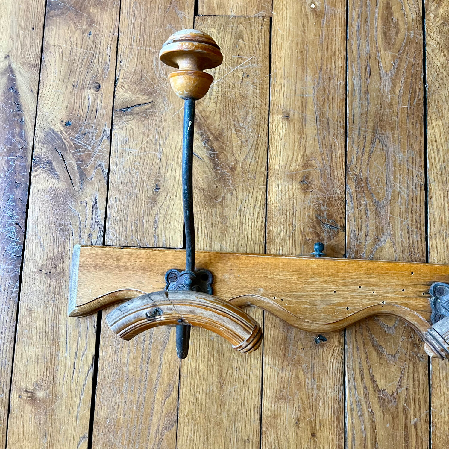 Wall coat rack in wood and old metal