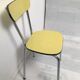 Table en formica jaune moutarde  des années 50- 60
