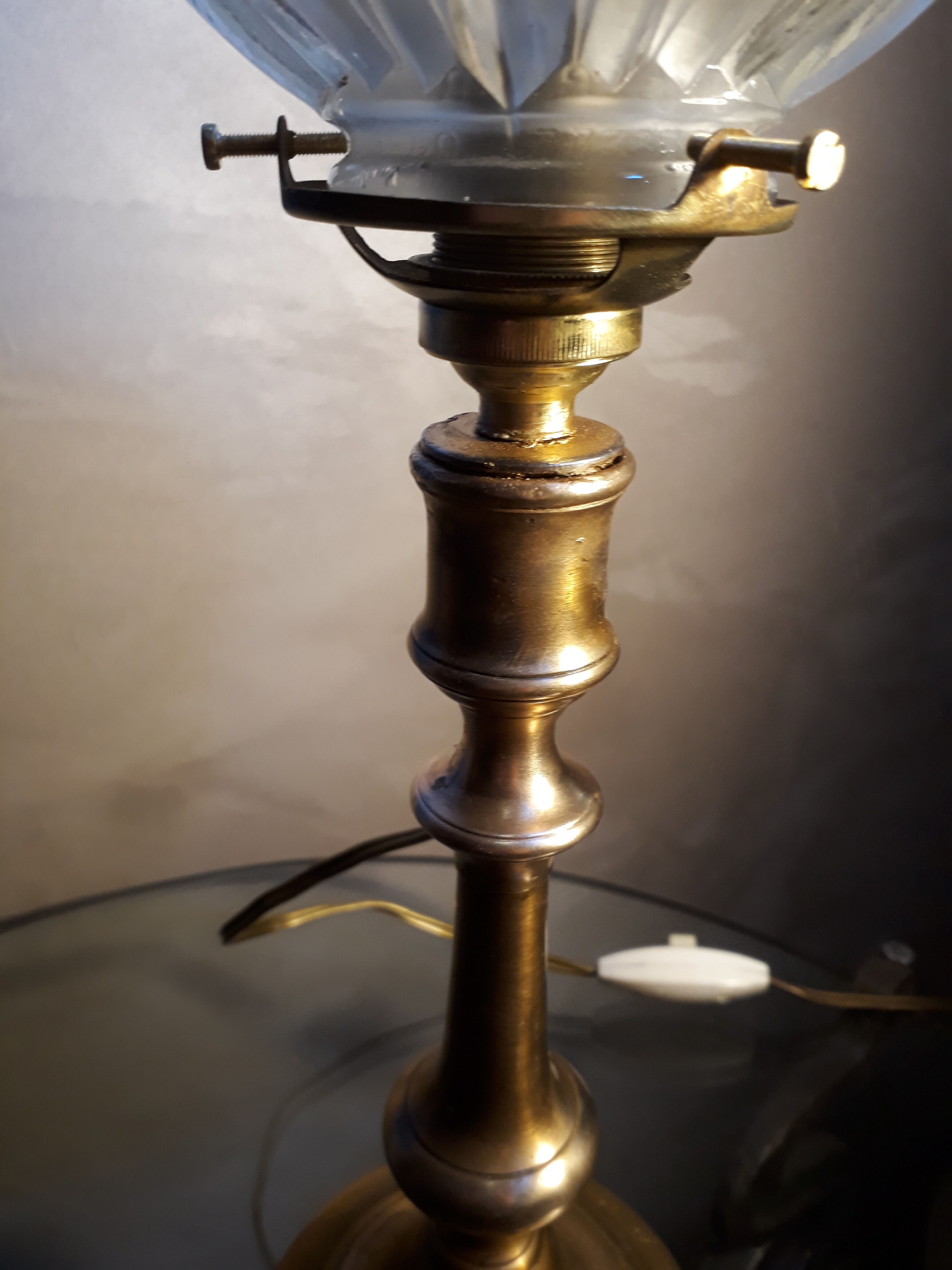 Lampe calice 1930 laiton tulip very thick molded glass 36x14