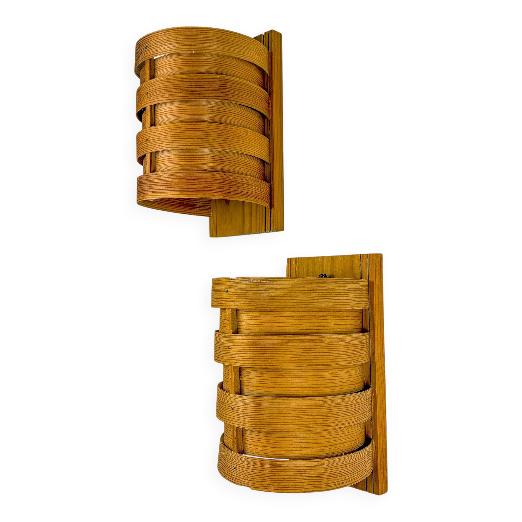 Pair of Hans Agne Jakobsson pine wall lights for Markaryd, Sweden, 1970s