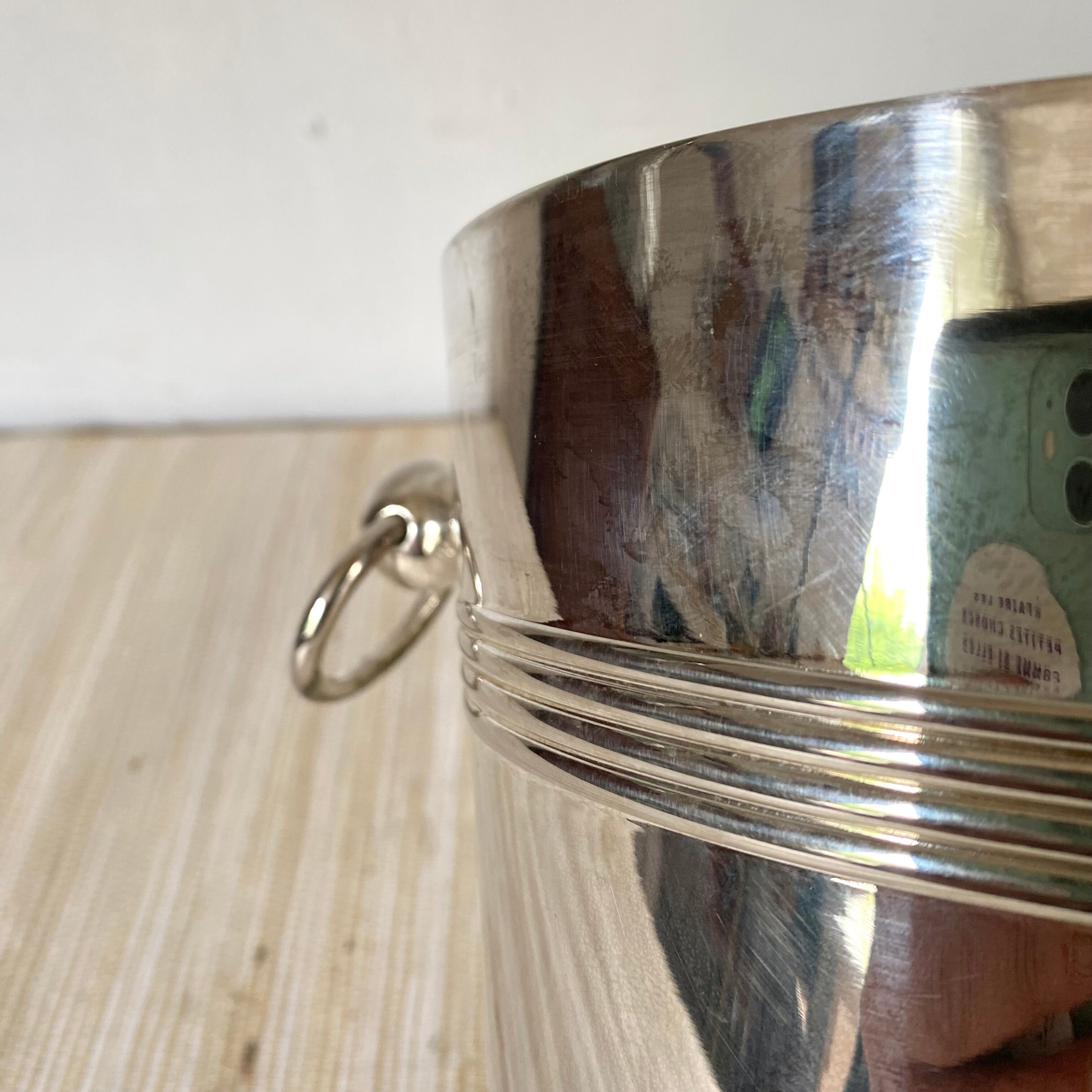 Champagne bucket in silver metal