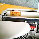 Royalite 110 typewriter