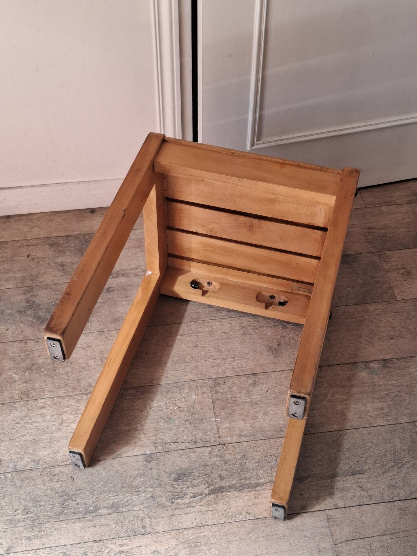 Minimalist bedside table