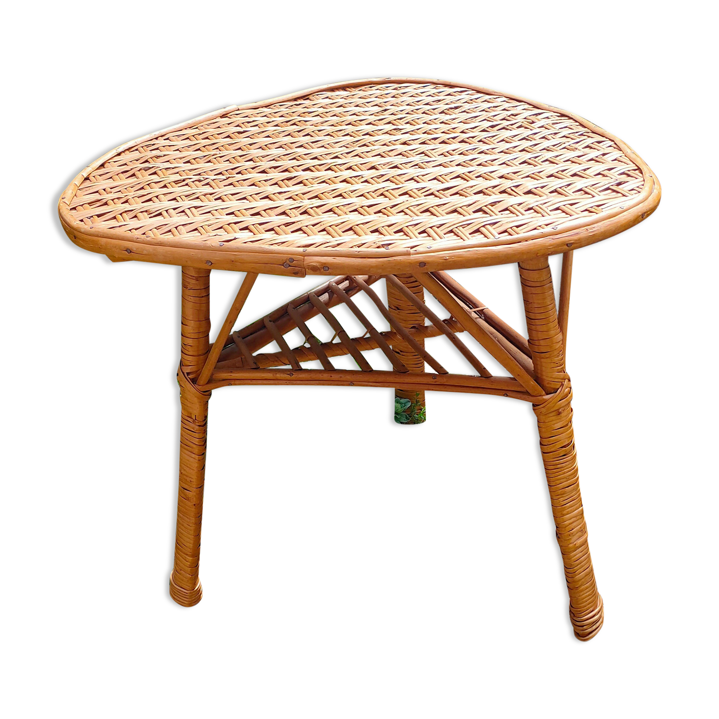 Oval rattan and wicker table