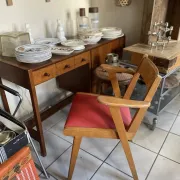Rockabilly red armchair