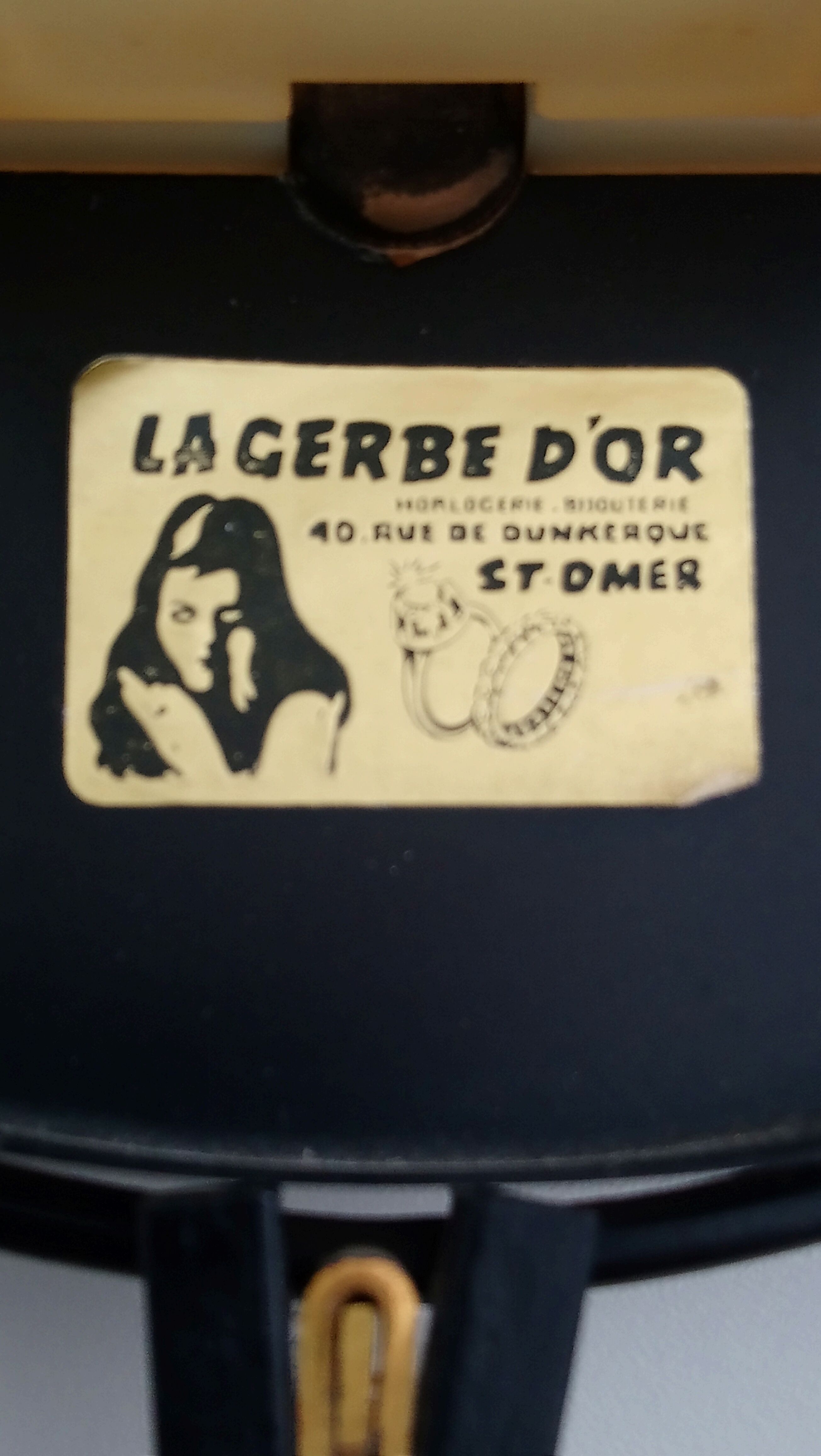 Horloge Vedette fer et laiton années 70