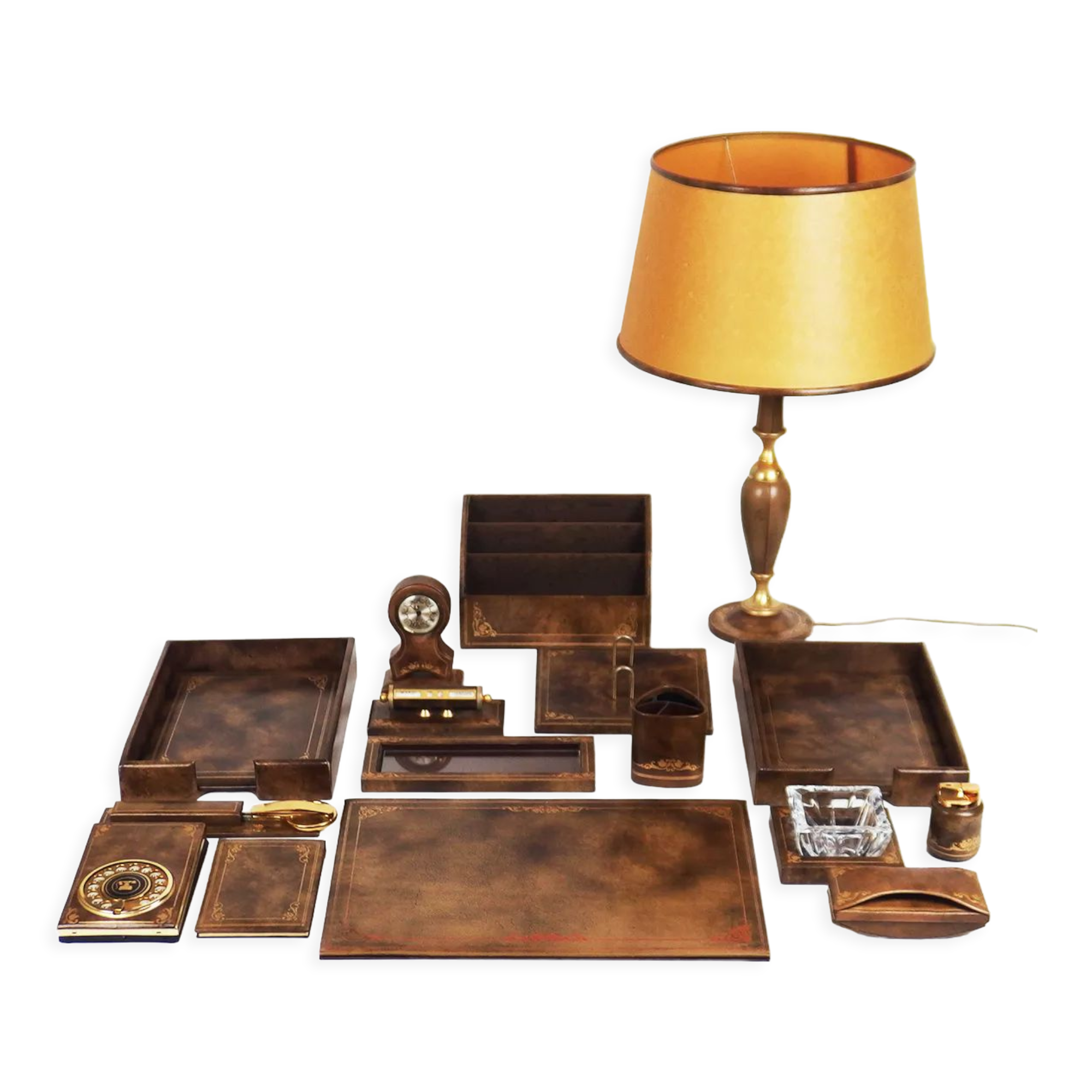 Office kit by Le Tanneur