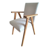 Straight armchair