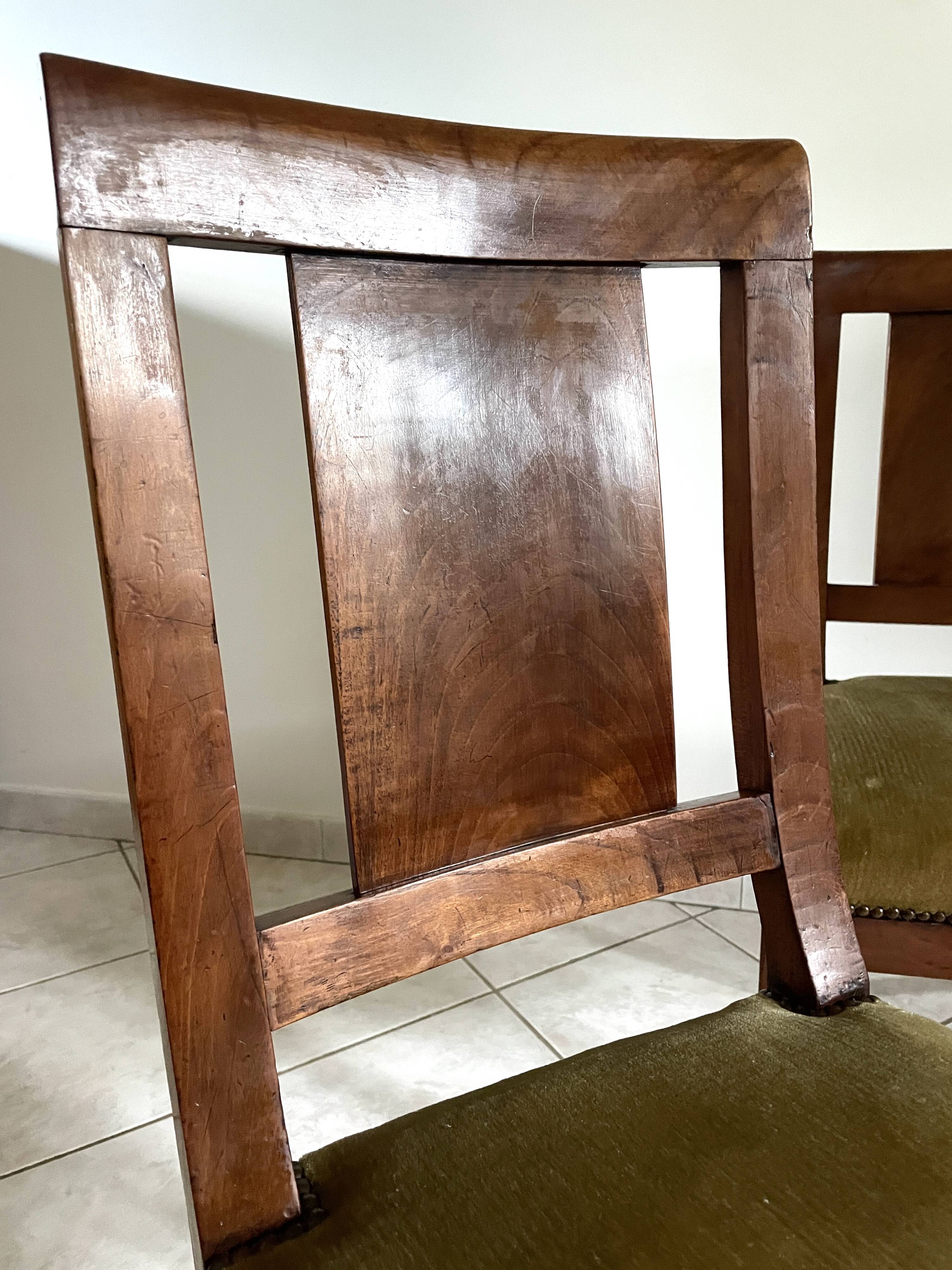 Pair of wooden chairs in green corduroy velvet in Directoire style.