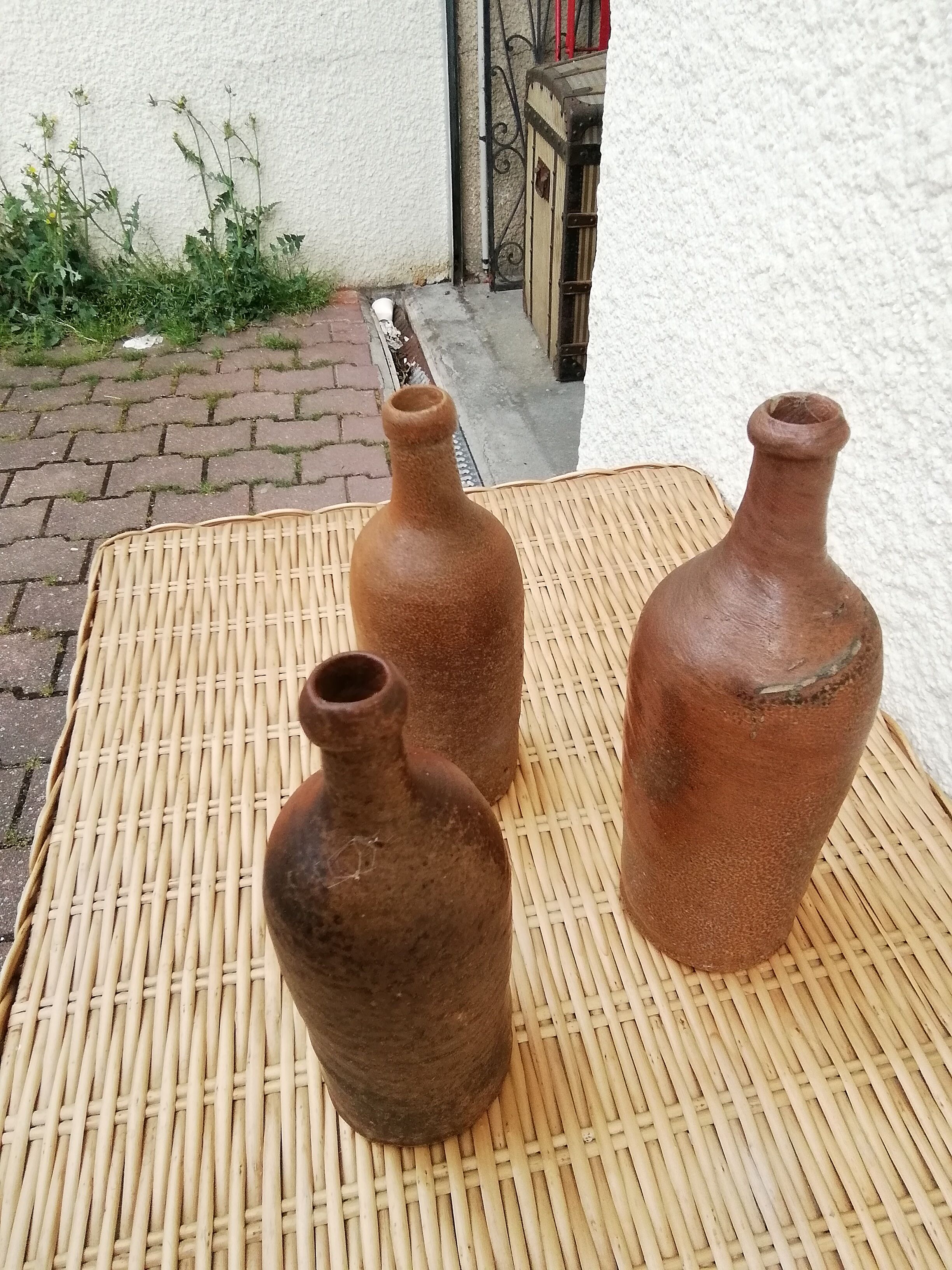 19th lot sandstone bottle of 3