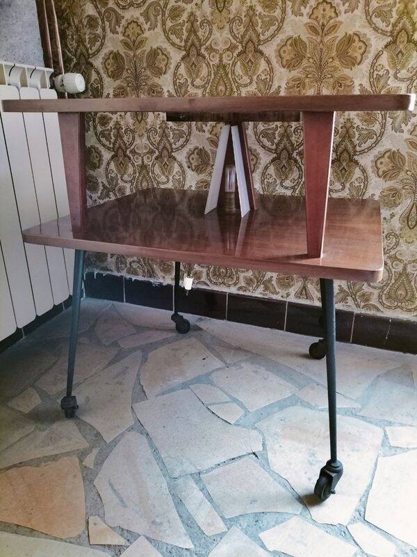 Meuble TV - Desserte avec éclairage vintage