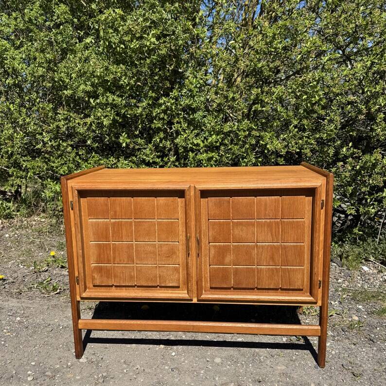 Oak sideboard, Henry Kjaernulf style, 1960-70, Danish design. Mid-century modern style