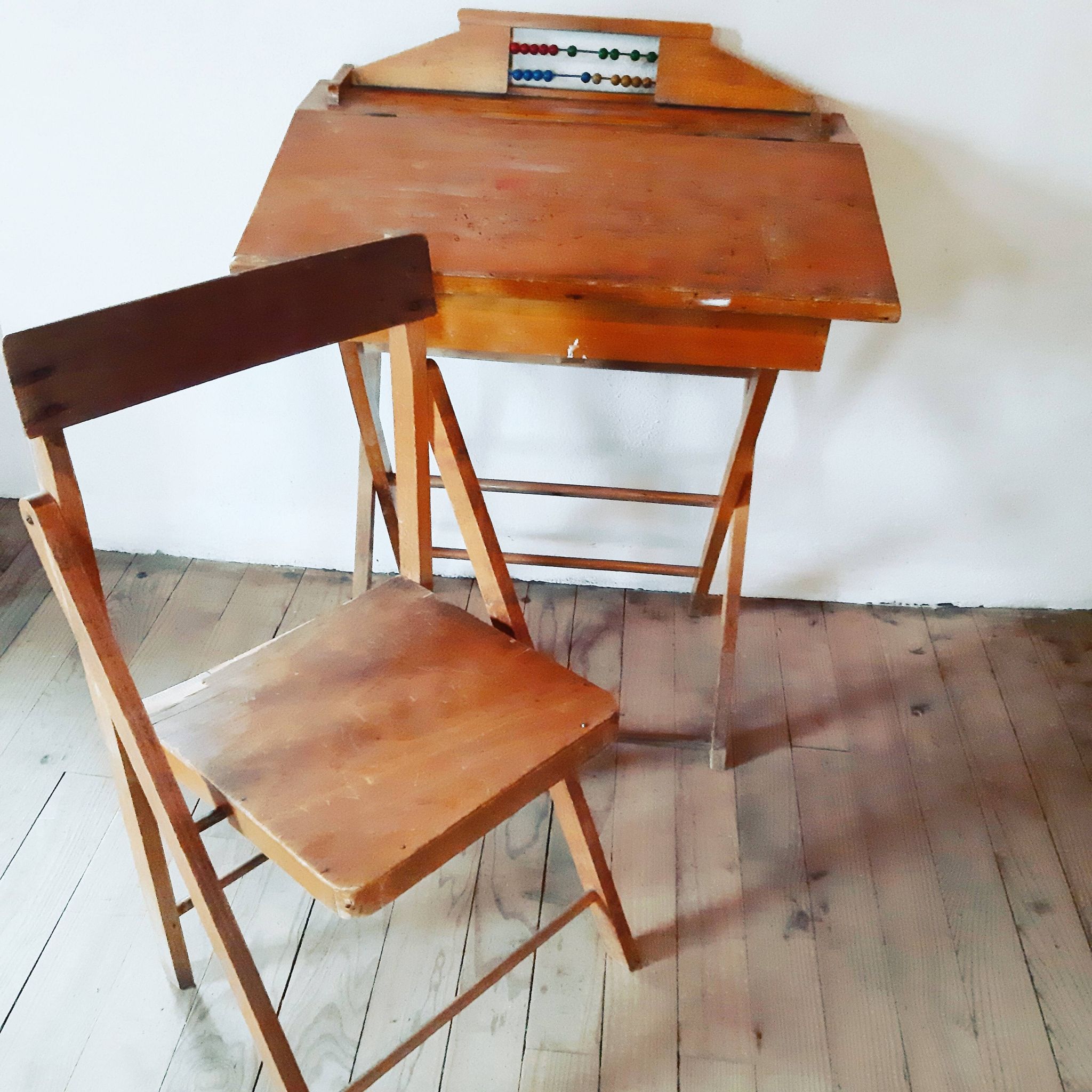Bureau à boulier et sa chaise 1950