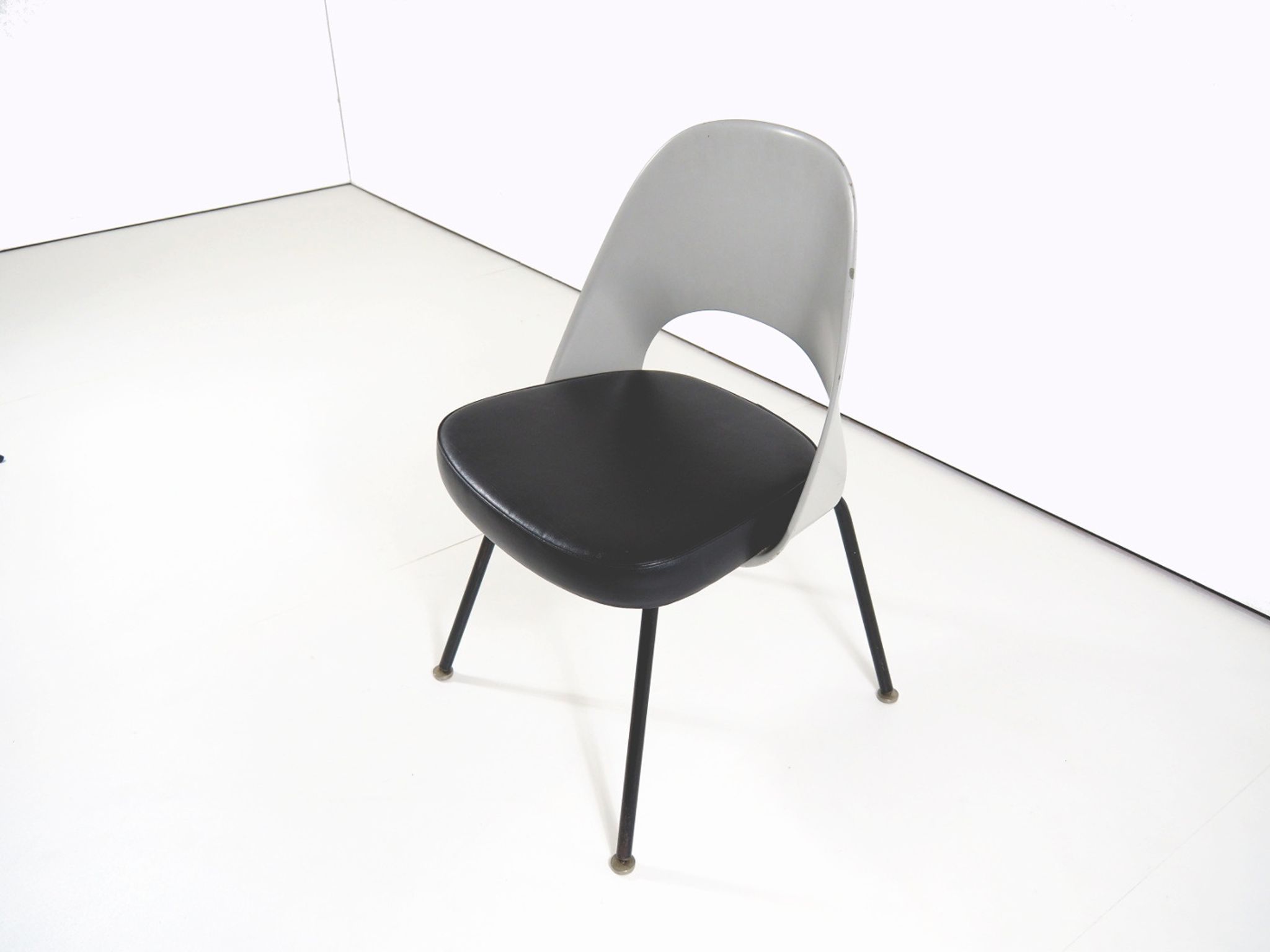 Chair No. 72 by Eero Saarinen for Knoll