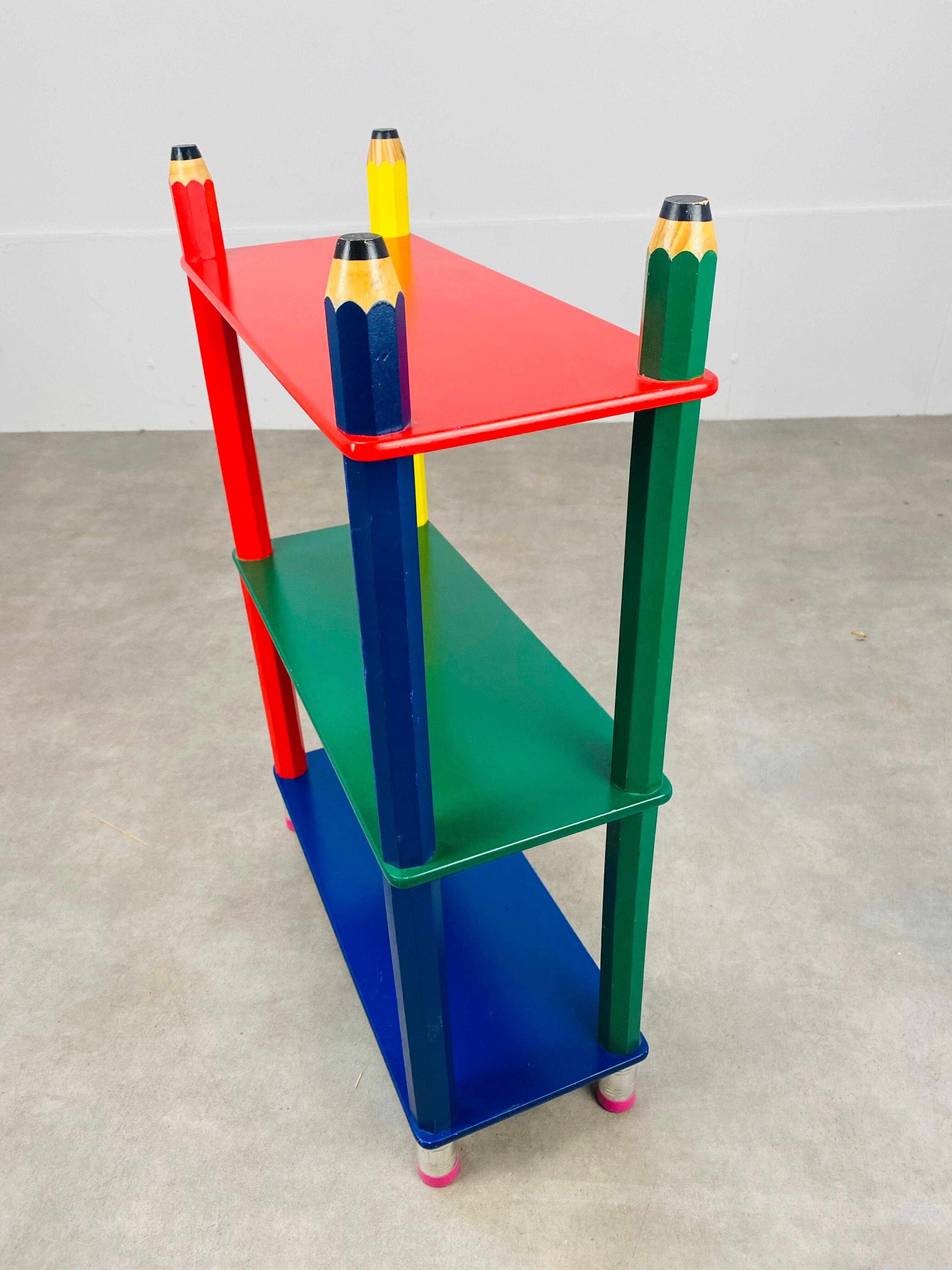 Pierre Sala pencil shelf for children