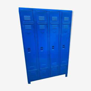 Vestiaire métallique industriel 4 casiers en un bloc de couleur bleue