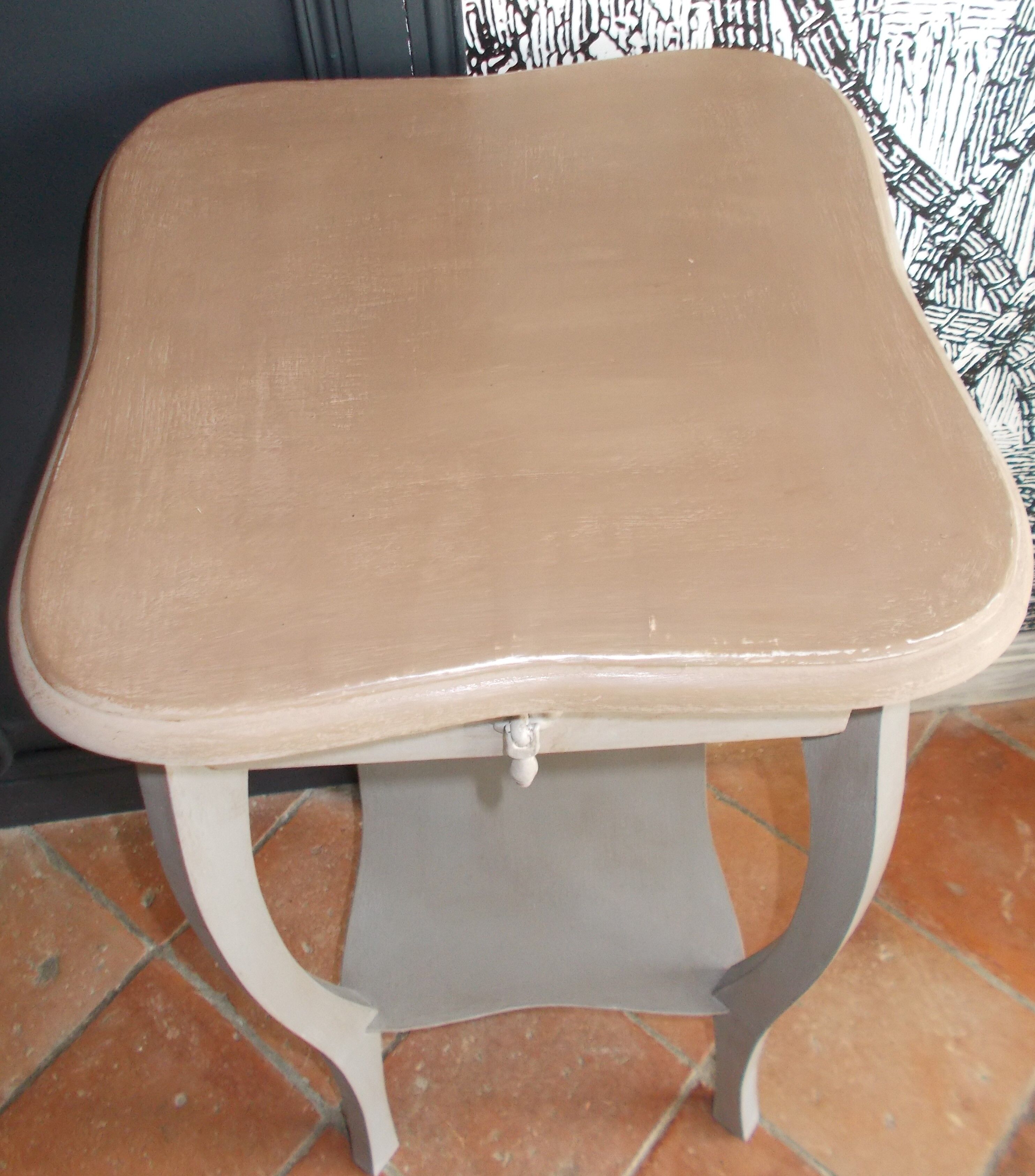 Beige and grey patina side table