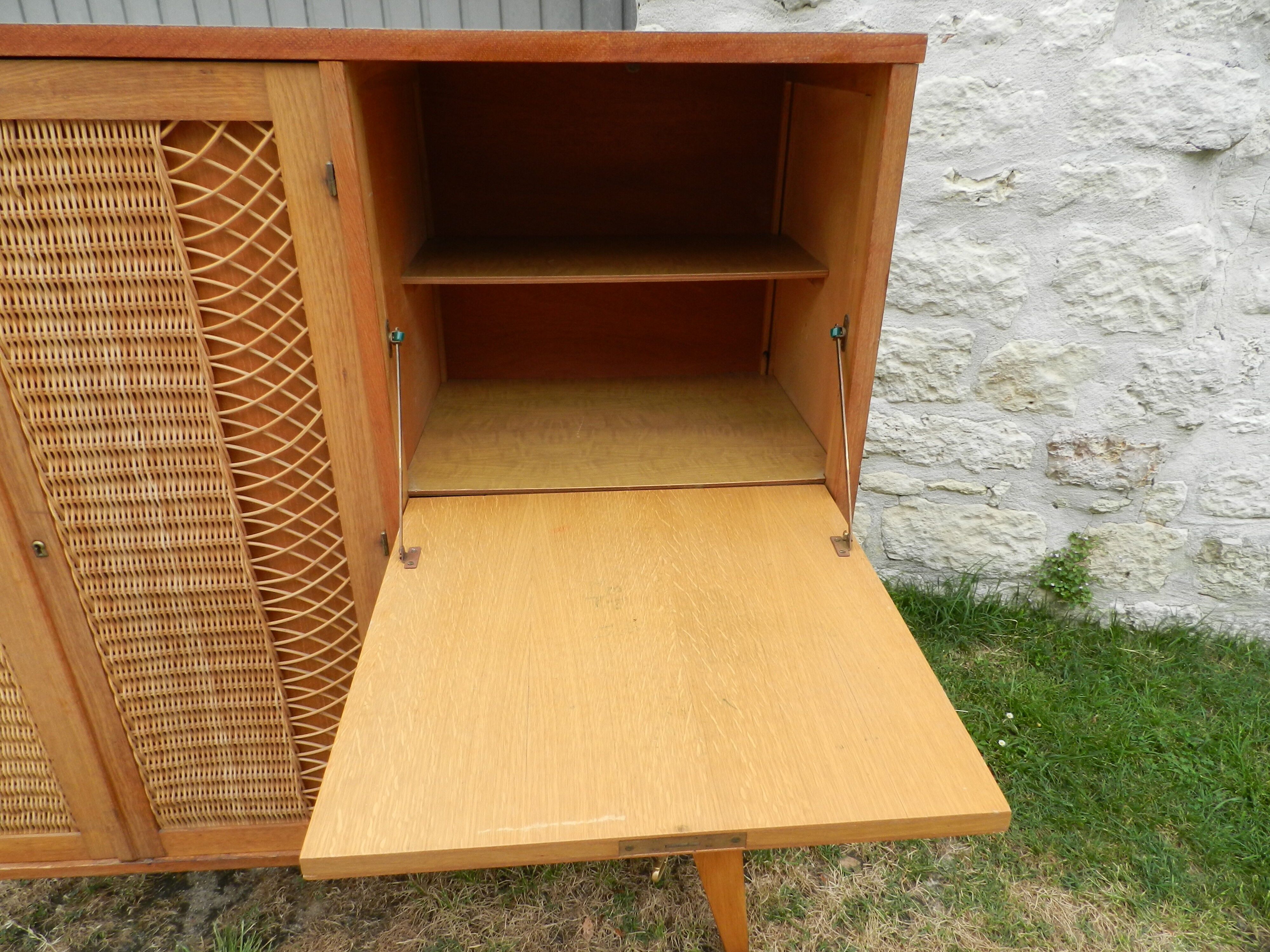 Armoire