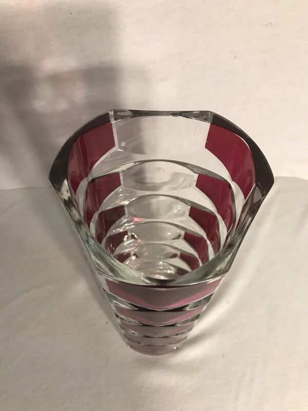Vase verre moulé rose violet style art deco décoration vintage