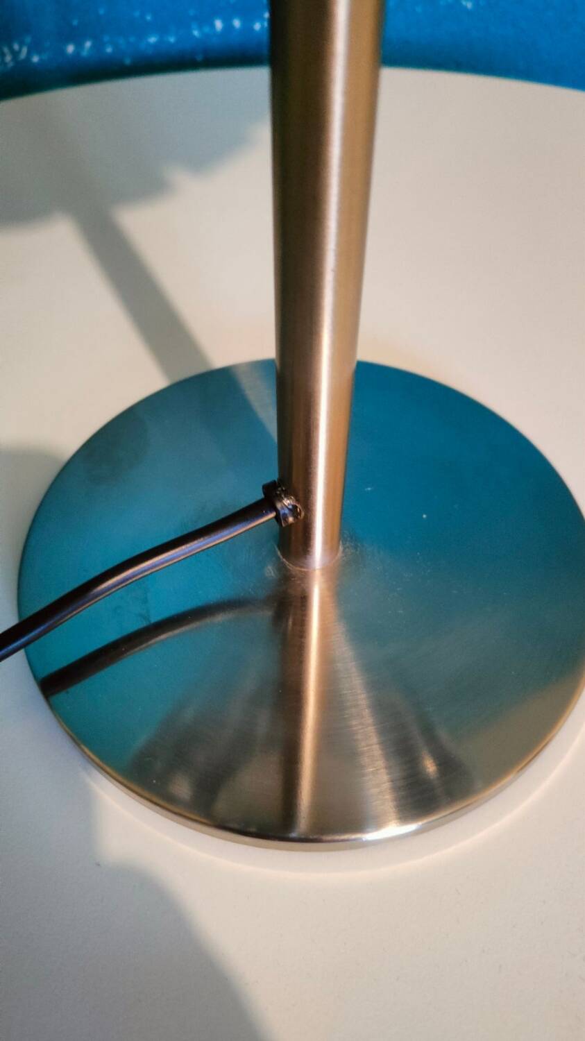 Kennwel space age lamp 1990 aluminum tube.