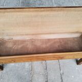 Chest bench