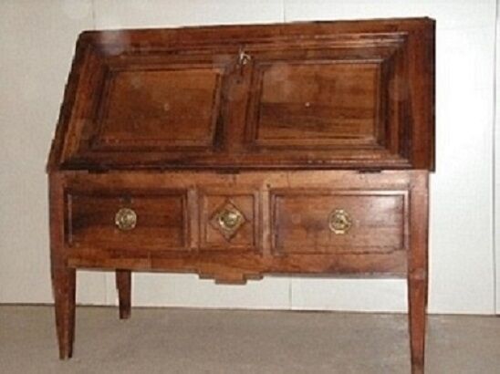 Secretary with a slope of Louis XVI period, authentic