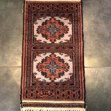 Handmade Pakistani rug