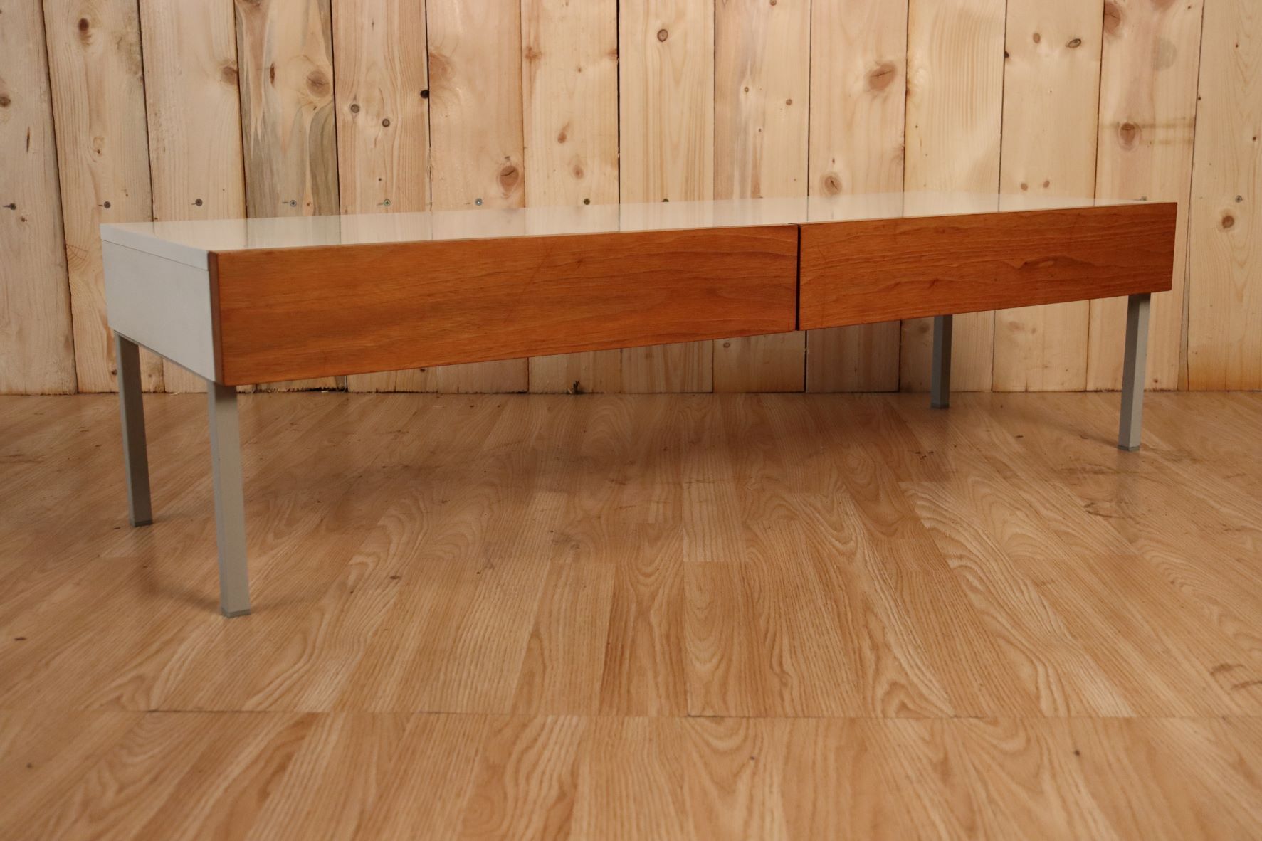 Interlübk coffee table