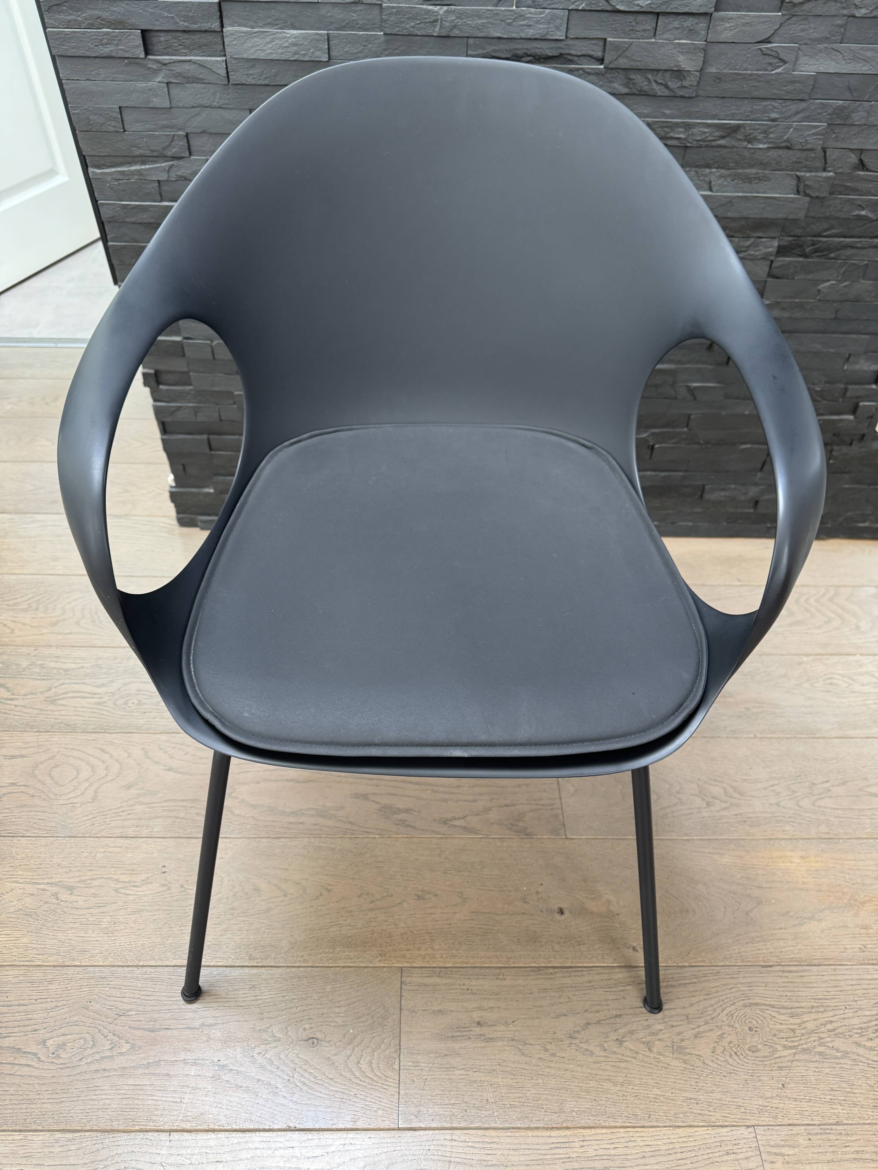 Elephant armchair by Kristalia - Design Studio Neuland - Perfect condition