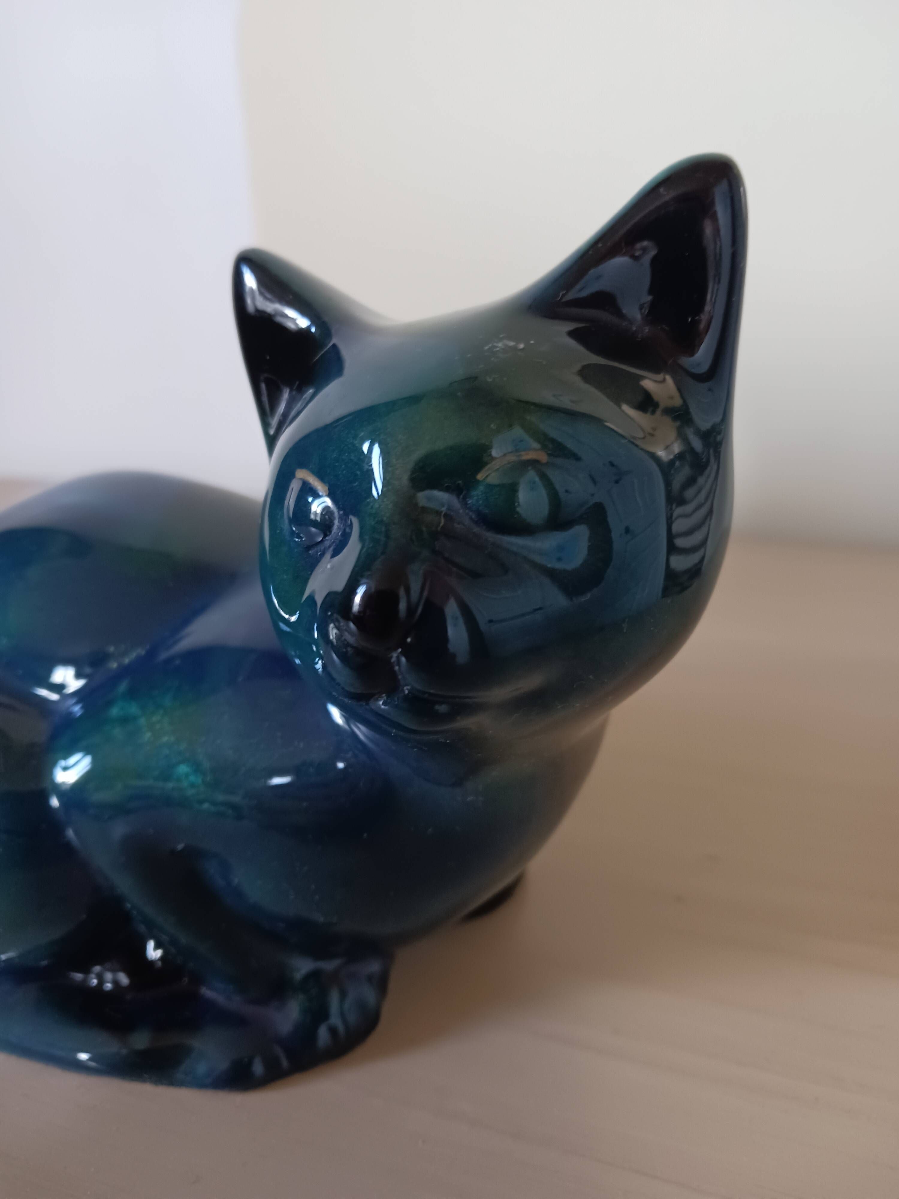 Blue ceramic cat, 1980s.