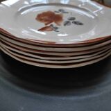 Lot of 6 flat digoin plates