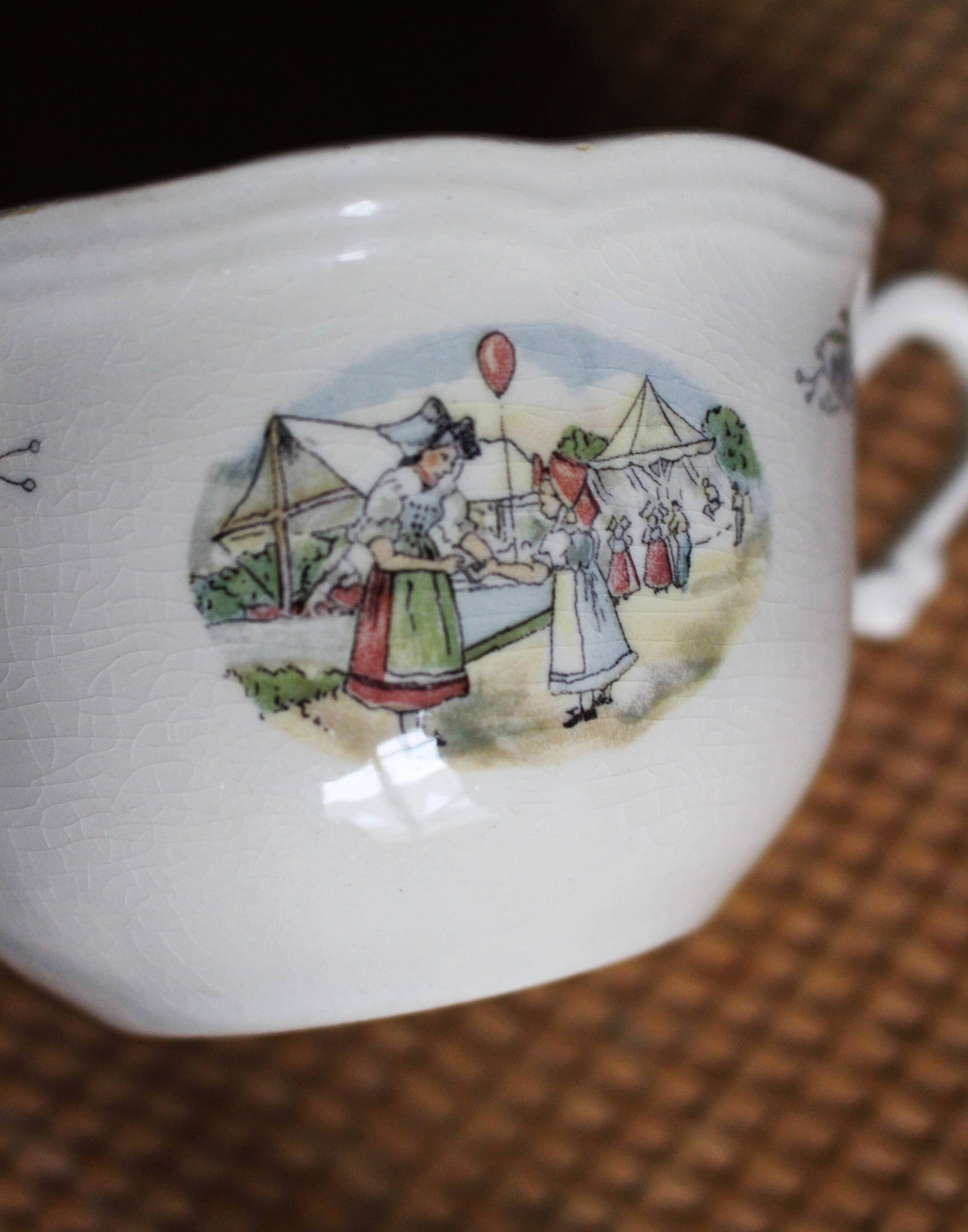 Tasse Faïence Sarreguemines Fleurs Alsace